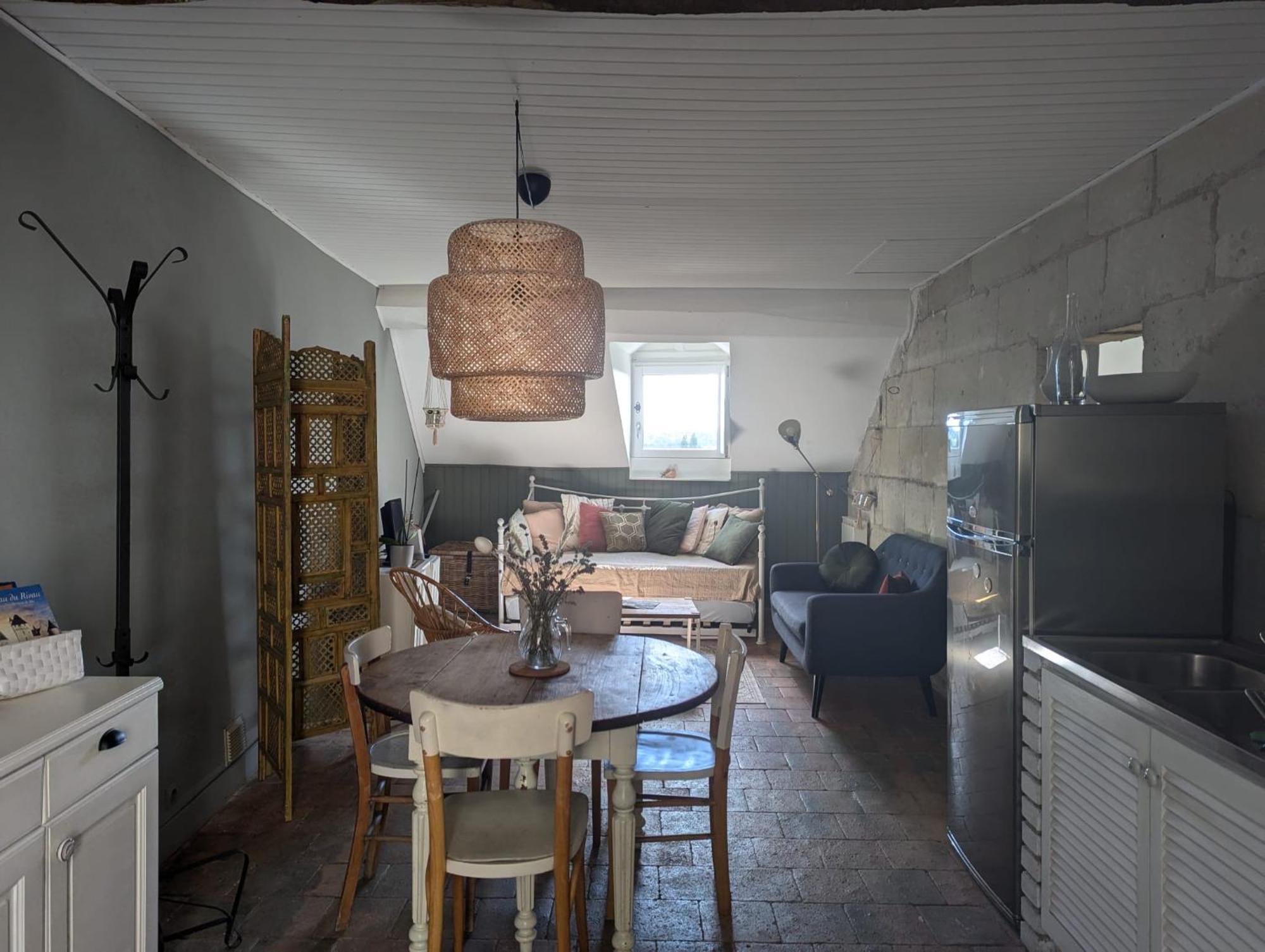 Appartement Des Hirondelles , Au Pied Du Chateau Chinon Exterior foto
